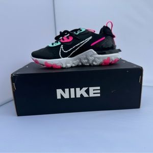 Nike New React Vision Sneakers